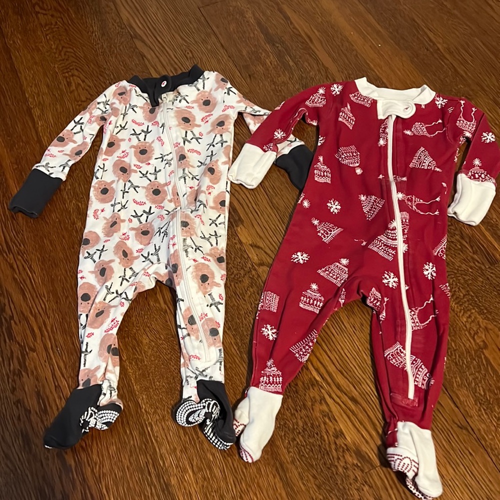 2 Burt’s Bees Baby 0-3m Snug Fit Pjs